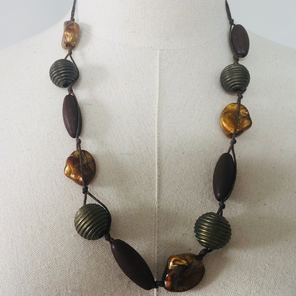 Brown Bead Necklace 24 Inches Long Clasp - Picture 1 of 4
